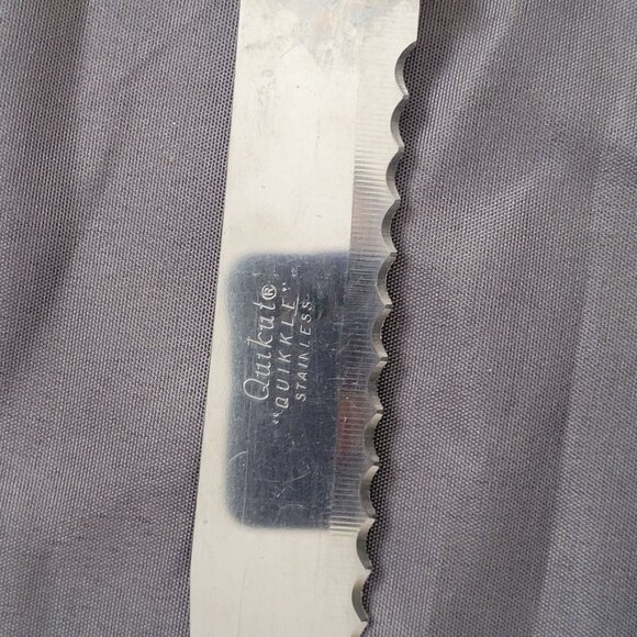 Quikut 13" Serrated Bread Knife With Ivory Handle Stainless Steel - Picture 2 of 4